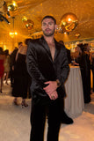 Fluffad Velvet Blazer